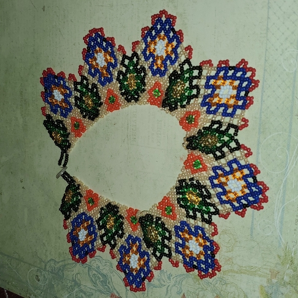 Wearable ART Vintage Glass Seed Bead and Faux Pearl Collar Necklace Style - Picture 5 of 5